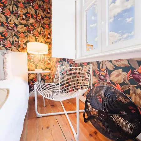 Appartement Scenic 4br With River Views Alfama Location Lissabon