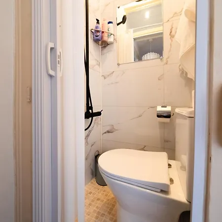 Appartement Scenic 4br With River Views Alfama Location *