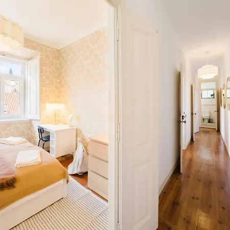 Appartamento Scenic 4br With River Views Alfama Location