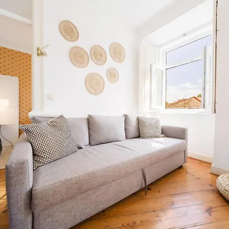 Appartement Scenic 4br With River Views Alfama Location *