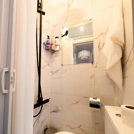 Scenic 4br With River Views Alfama Location Appartement *